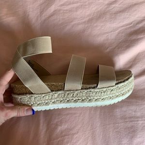 Espadrille sandles
